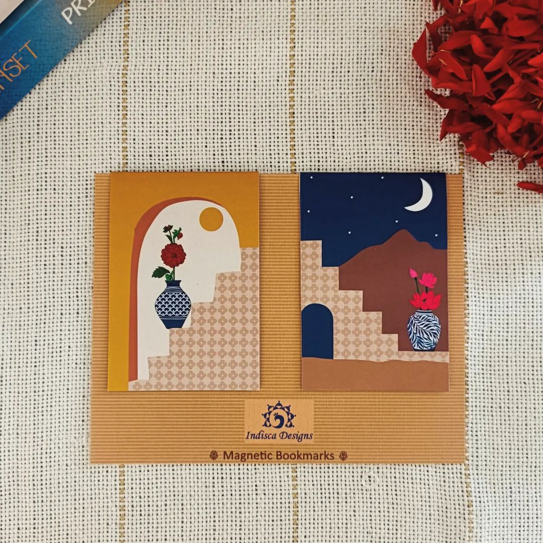 Printed Desert Oasis Themed Magnetic Bookmarks | Set Of 2