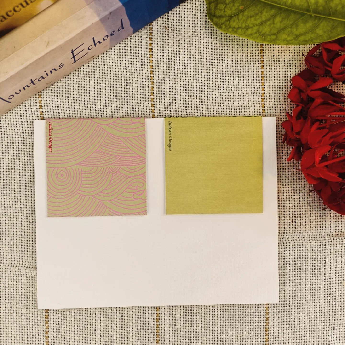 Flamingo Habitat themed magnetic bookmarks (Set of 2)