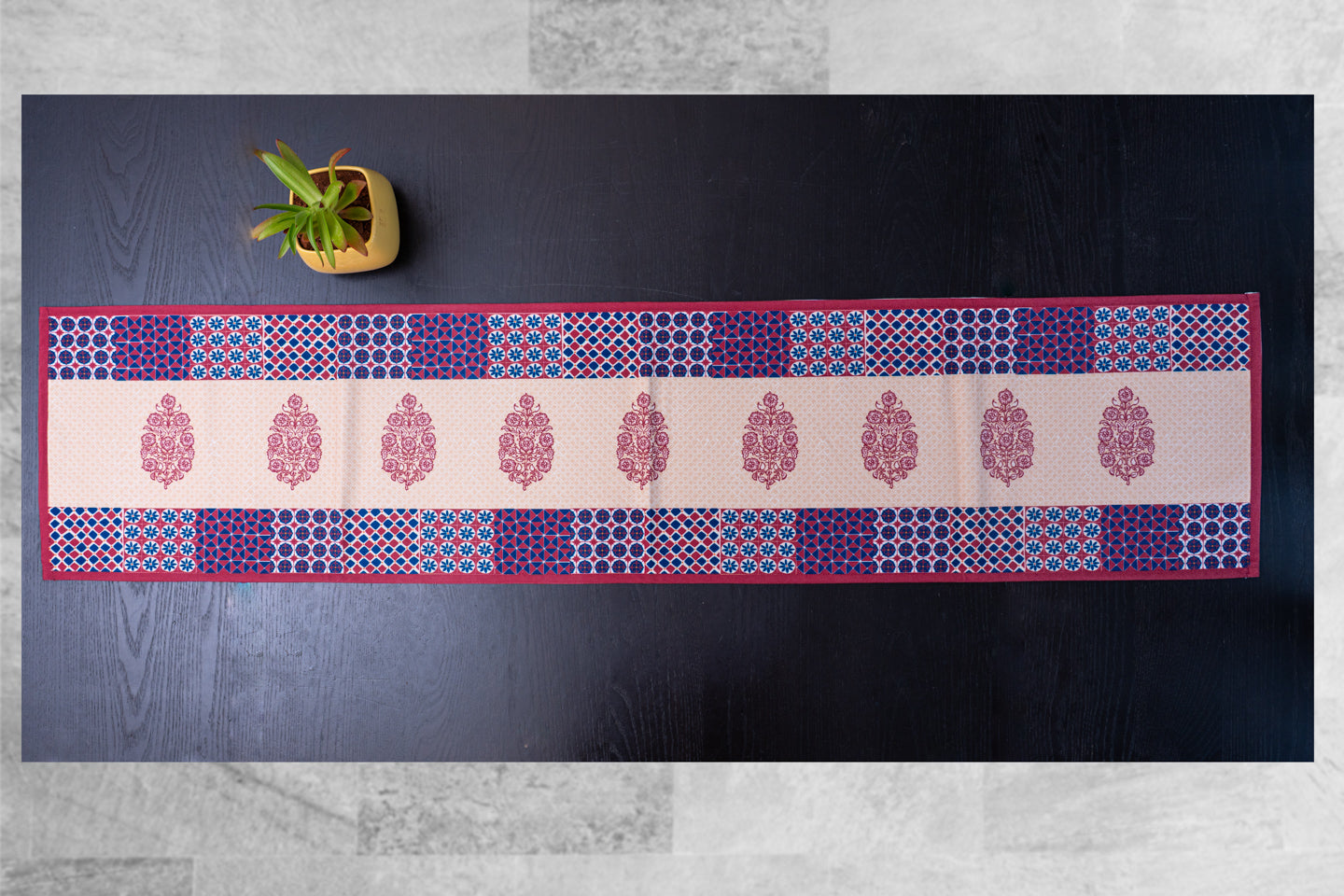 Maroon Jaipuri Table Runner & Six Mats Set